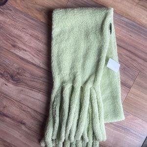Forever 21 NWT Blanket Scarf Green